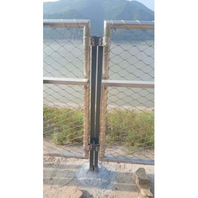 Stainless steel decorative wire mesh